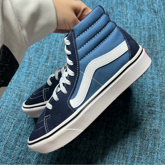 Vans Sk8 Hi Comfycush Sneakers in Blue Two Tone - Picture 3 of 9